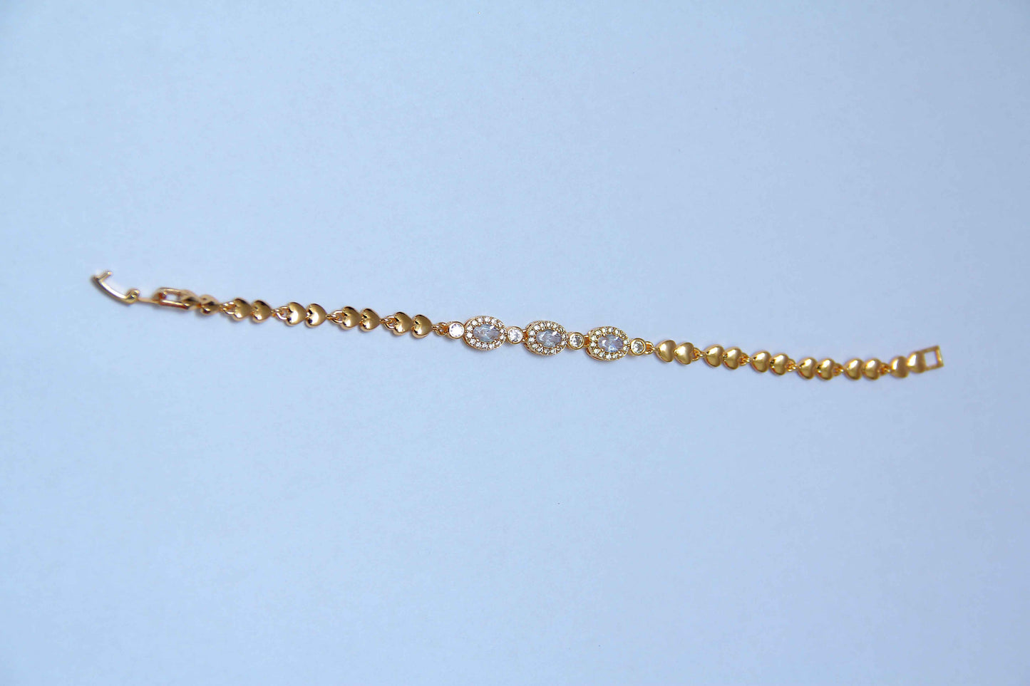 Elegant Gold Heart & Crystal Bracelet