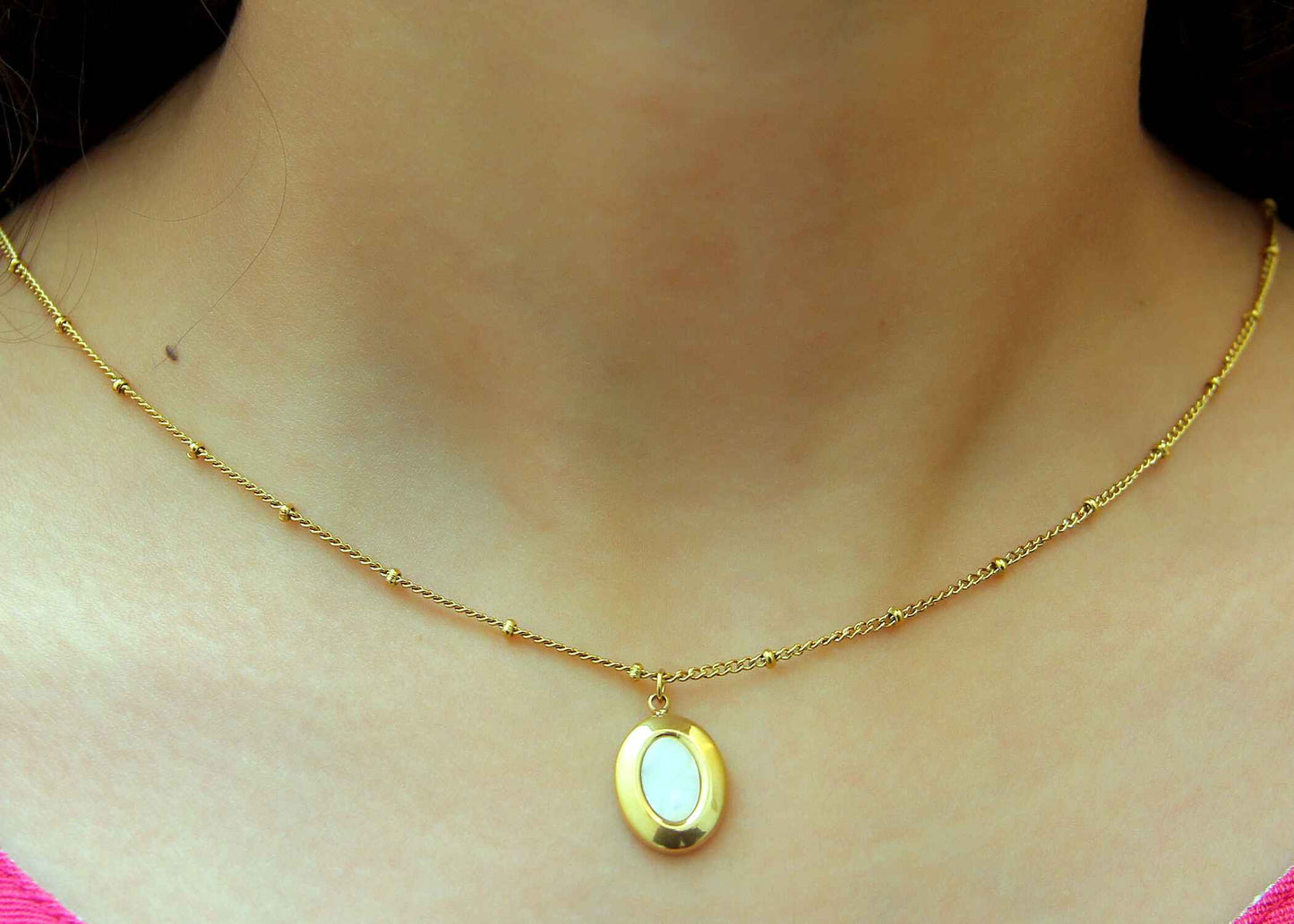 Gold-Plated Mother of Pearl Pendant Necklace