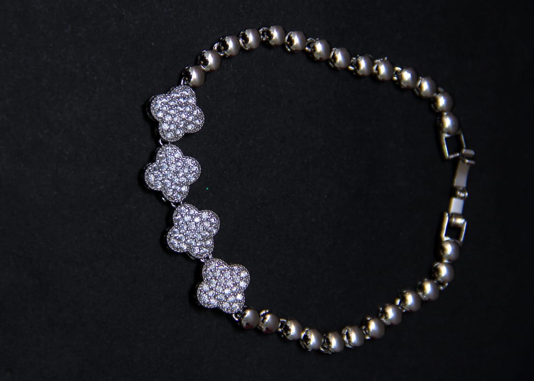 Luxury Clover Diamond Bracelet