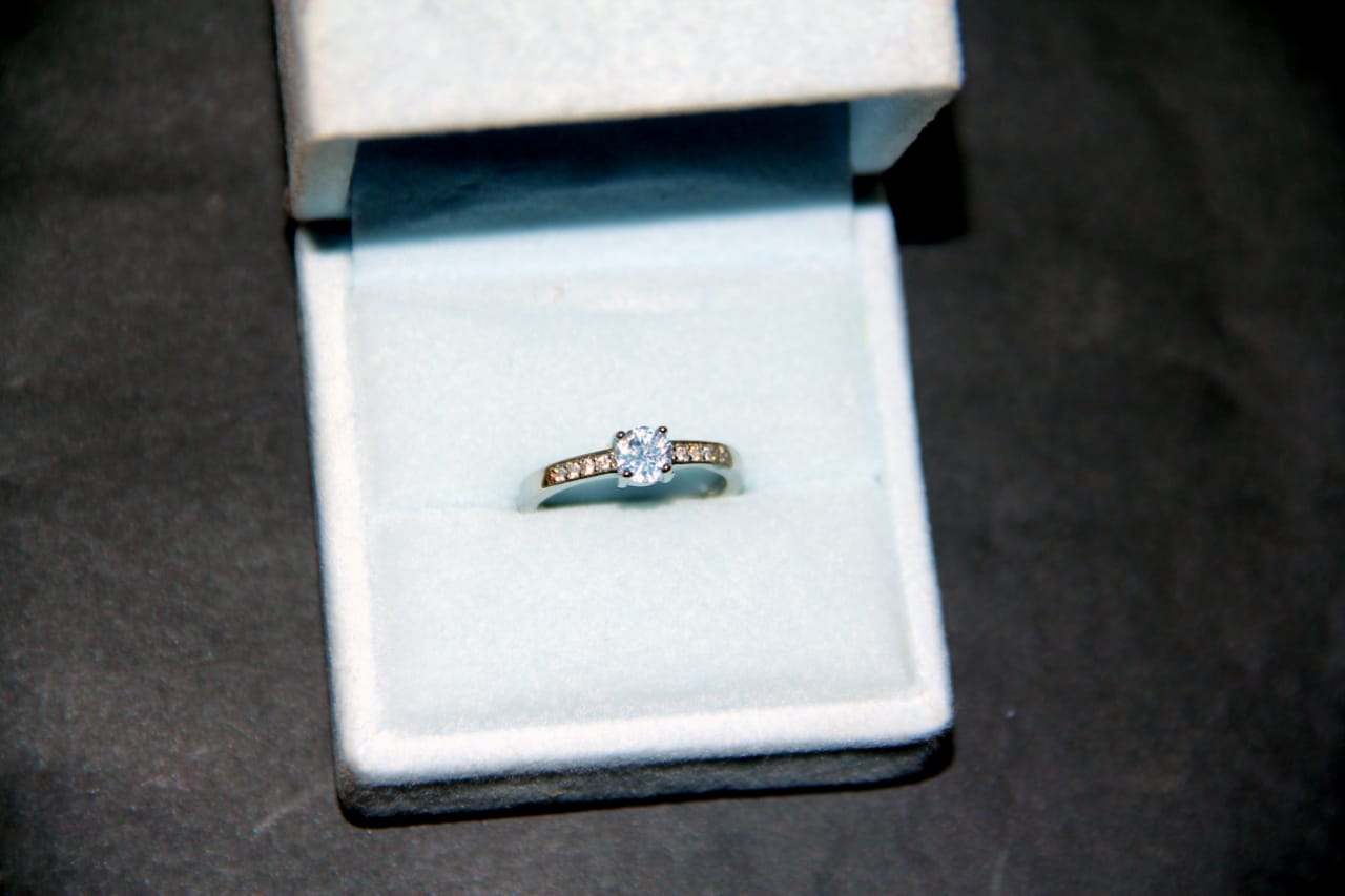 Elegant Silver Diamond Ring