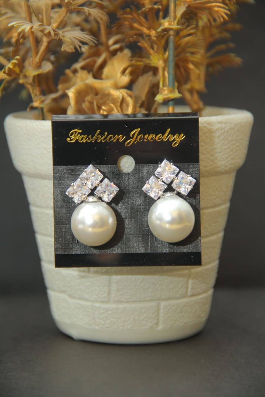 Elegant Pearl & Crystal Stud Earrings